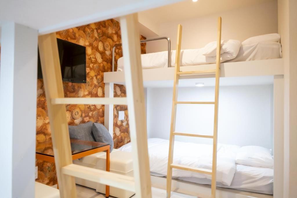Hotel Grand Cave Motomachi à Yokohama  Extérieur photo
